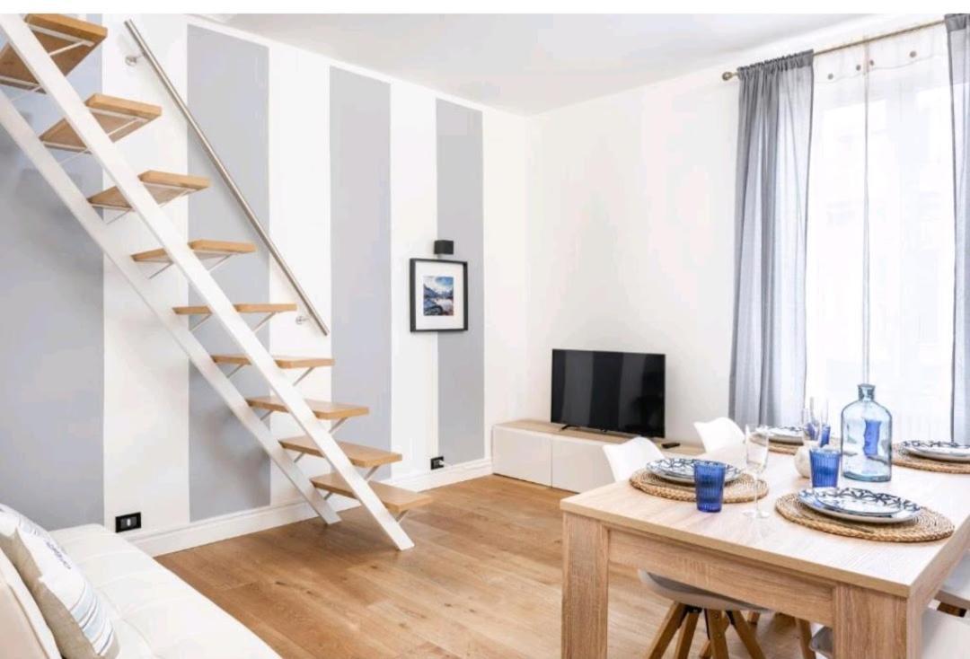 Whale Song Apartment - With Private Parking La Spezia Esterno foto
